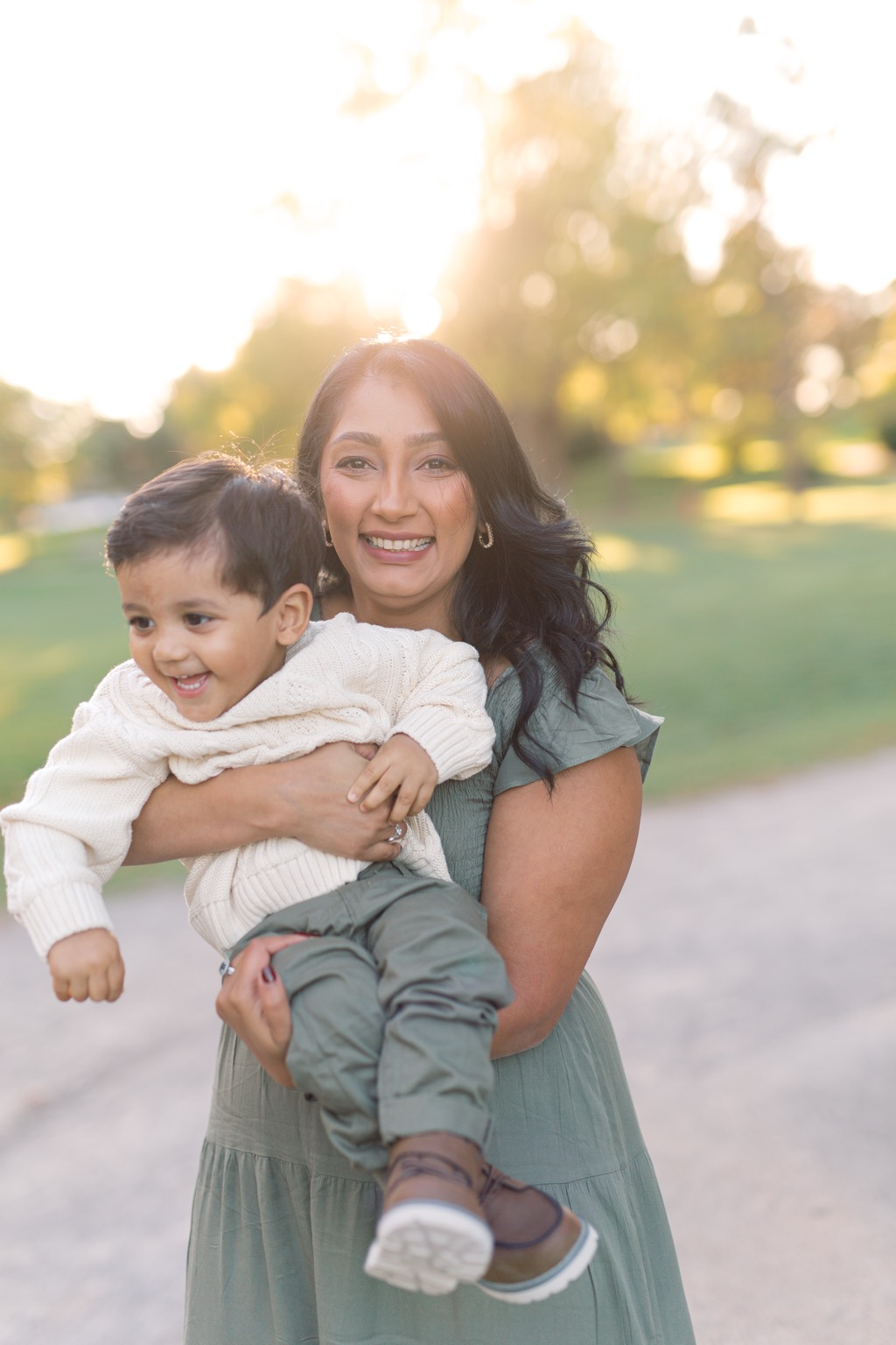 A fine-art family portrait at Dundurn Castle